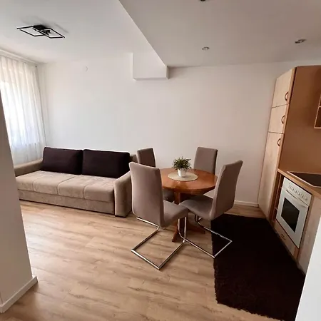 Aldijana Apartment *